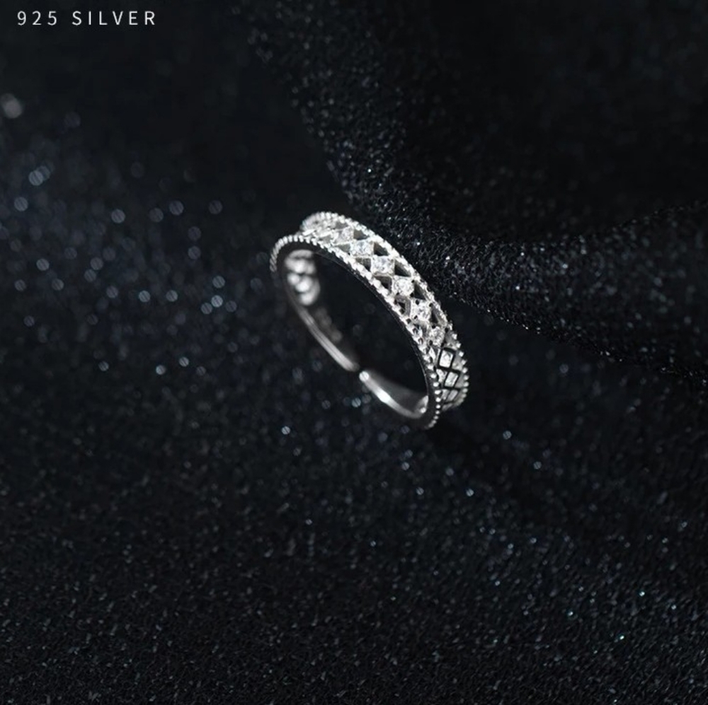 NEW 18k White Gold | 925 Sterling Silver Hollow Diamond Lace Eternity Band Ring